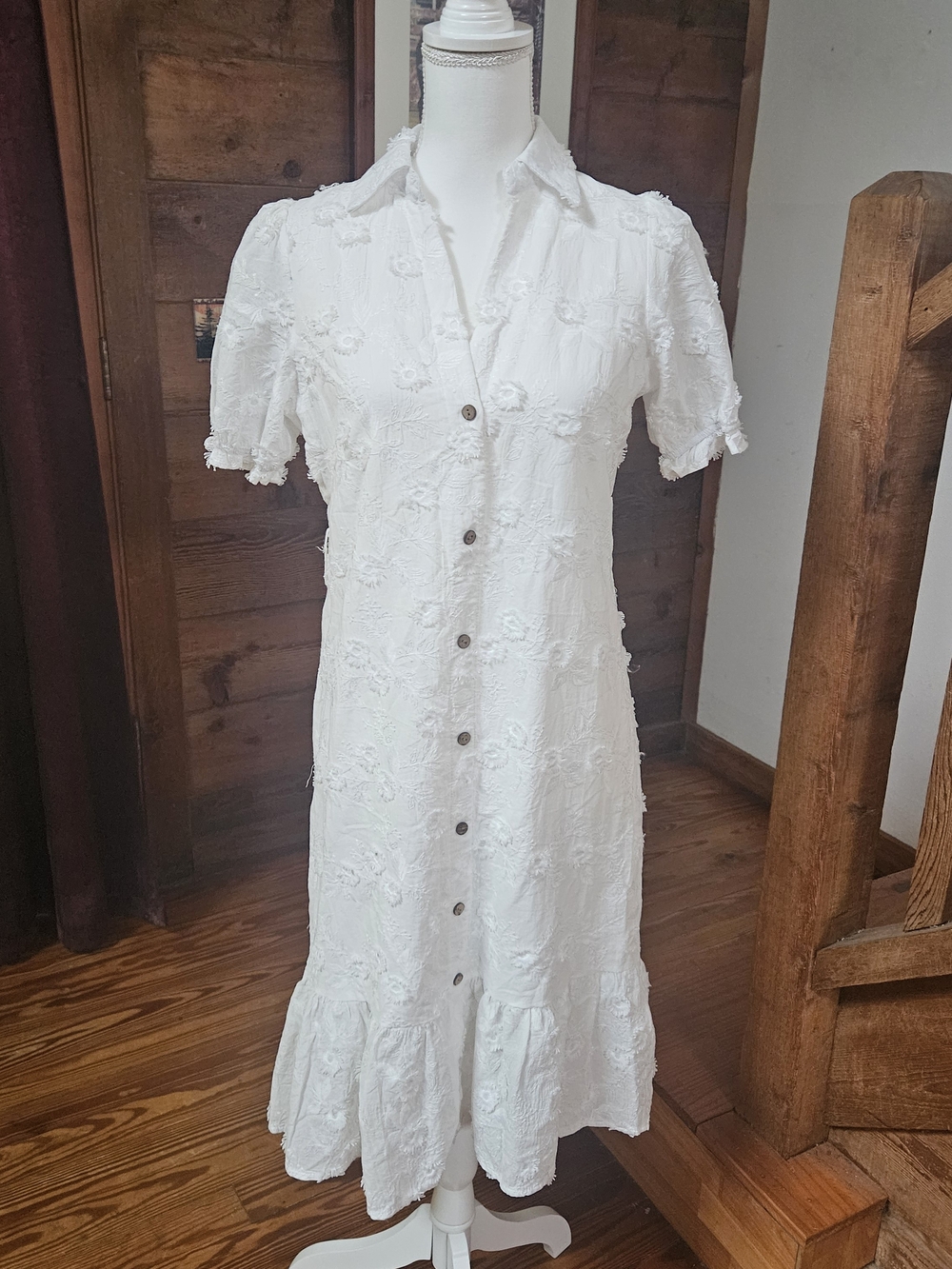White Button-Front Floral Lace Maxi Dress